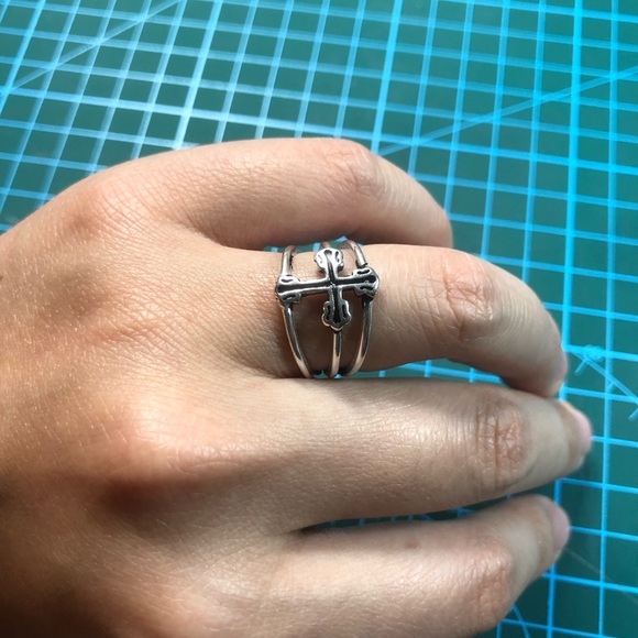 Cross ring - Picture 3 of 4